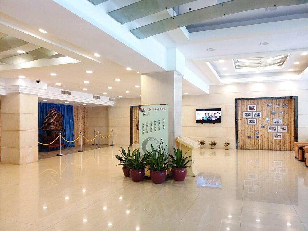 Jiang Yue Hotel Guangzhou Bagian luar foto